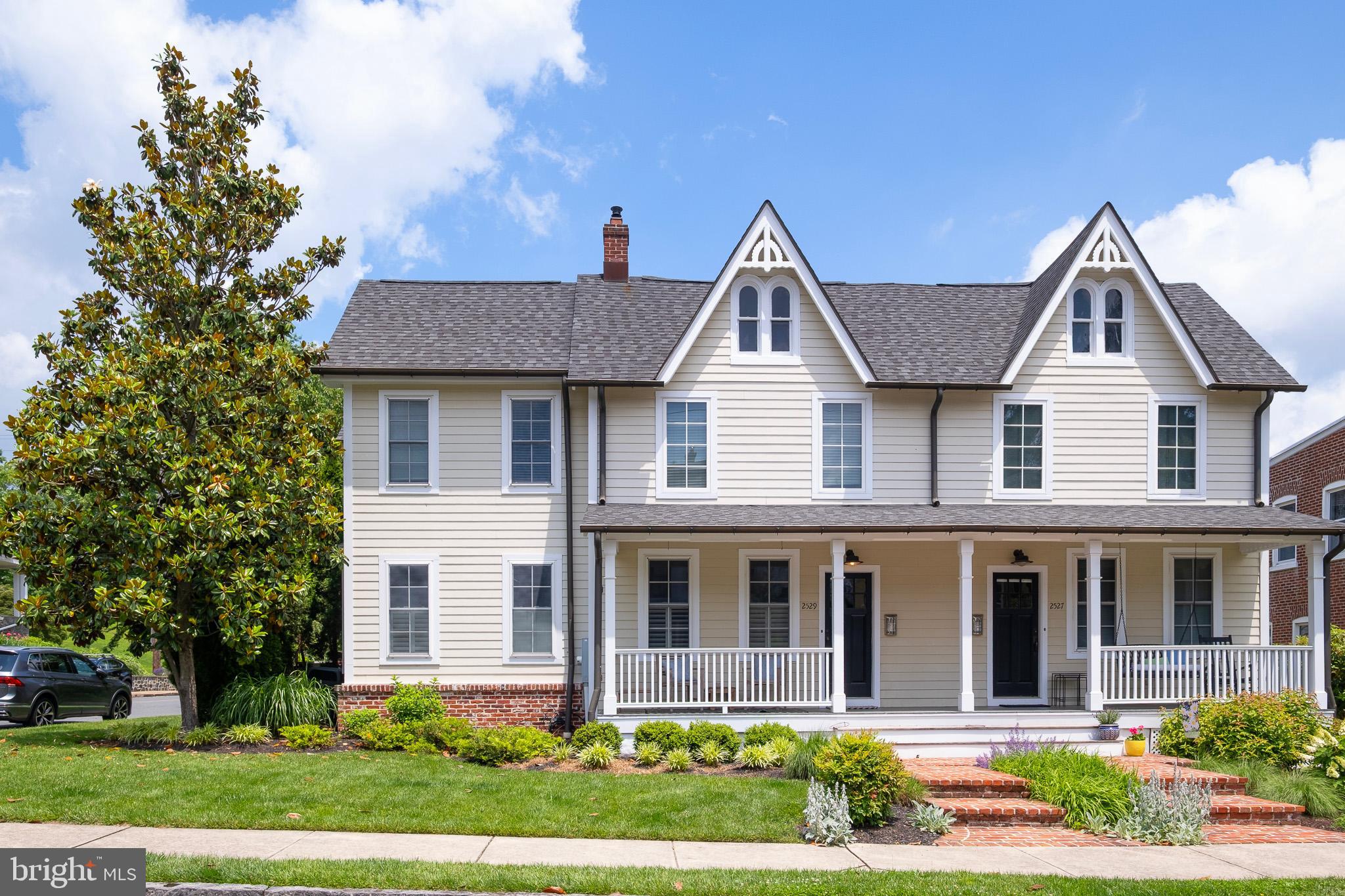 2529 W EIGHTEENTH STREET