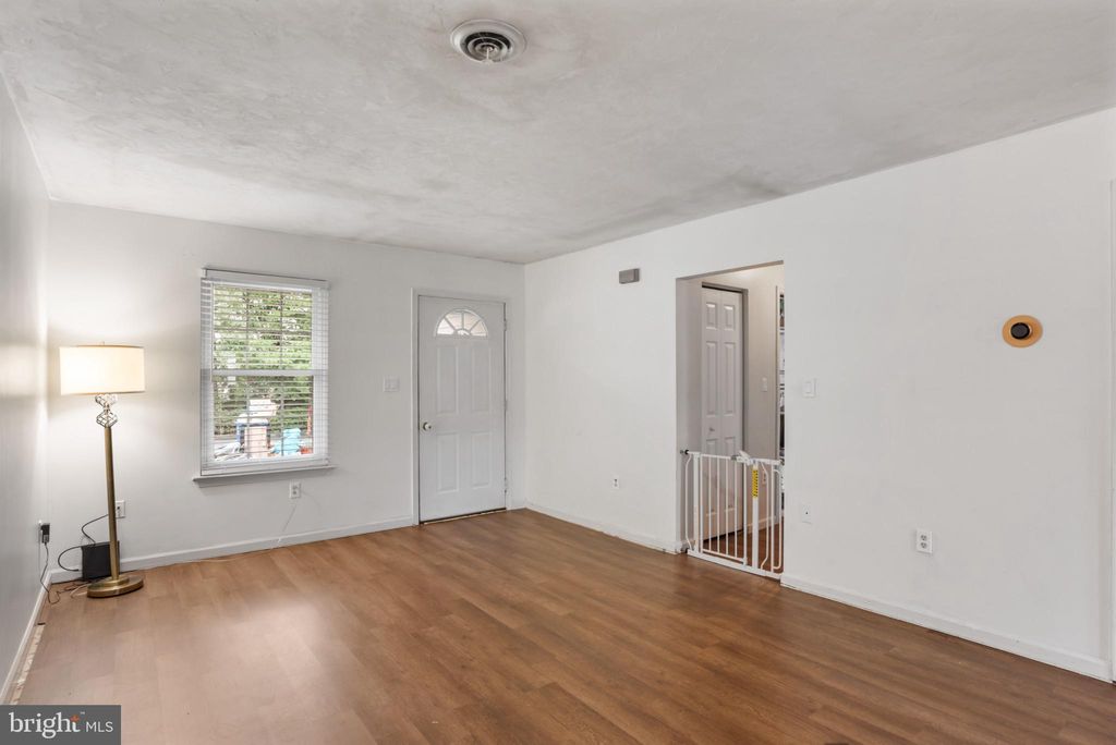 Photo of 30 Sedum Court, MANCHESTER, PA 17345 (MLS # PAYK2091276)