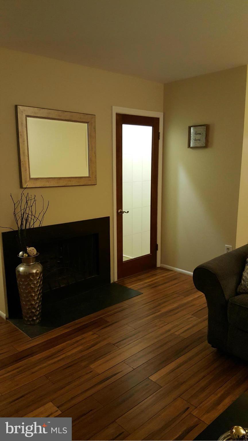 SNOWDEN OAKS - Residential