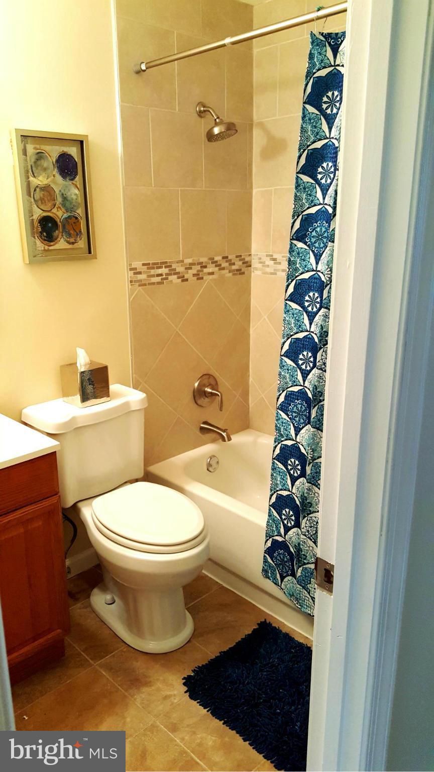 SNOWDEN OAKS - Residential