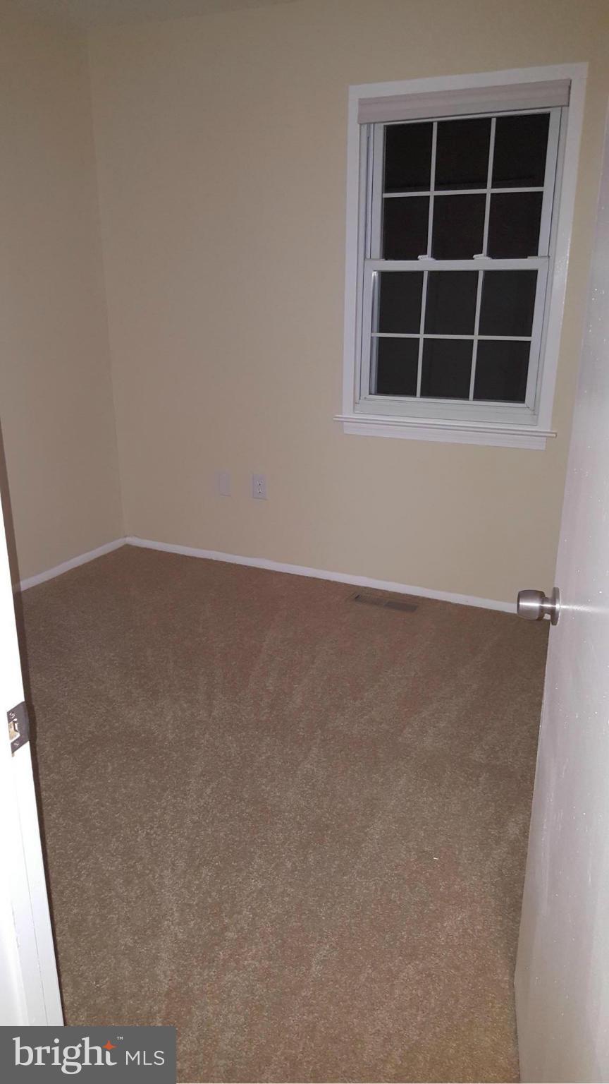 SNOWDEN OAKS - Residential