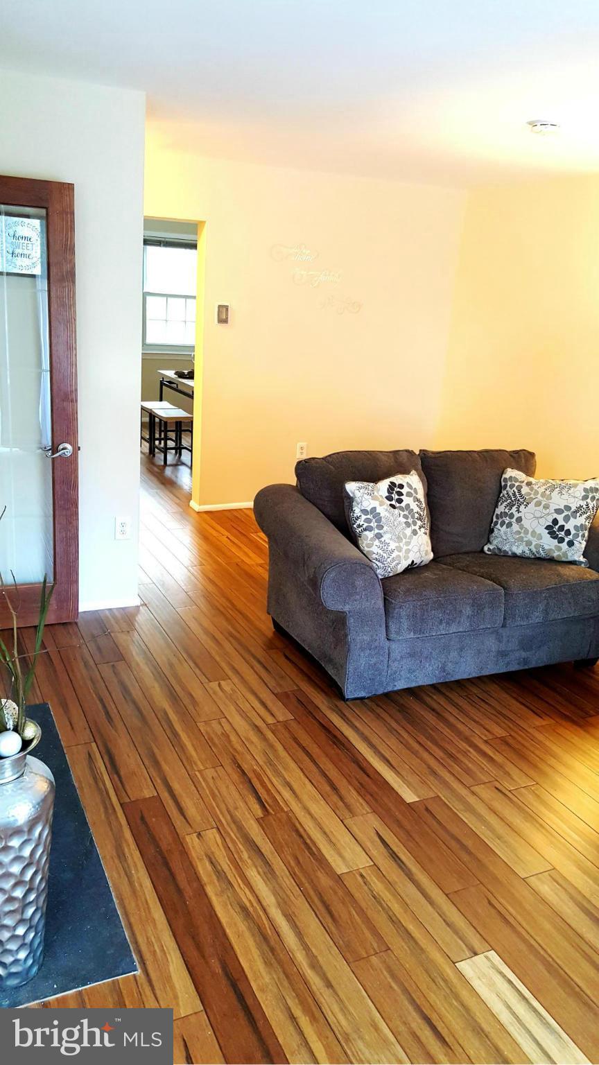 SNOWDEN OAKS - Residential