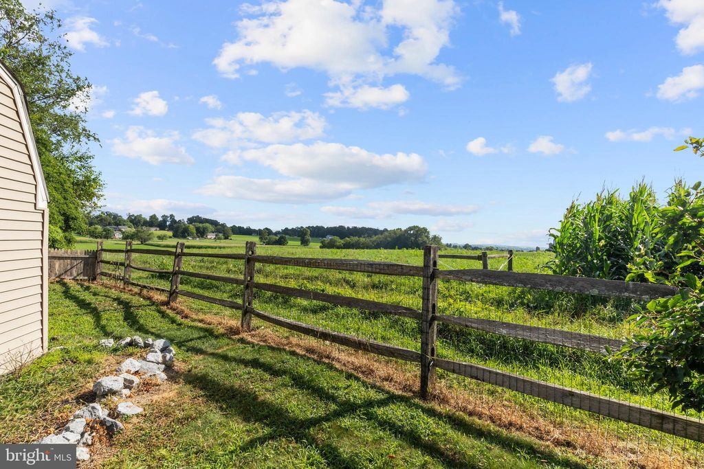 Photo of 31 Dusk Street, QUARRYVILLE, PA 17566 (MLS # PALA2074540)