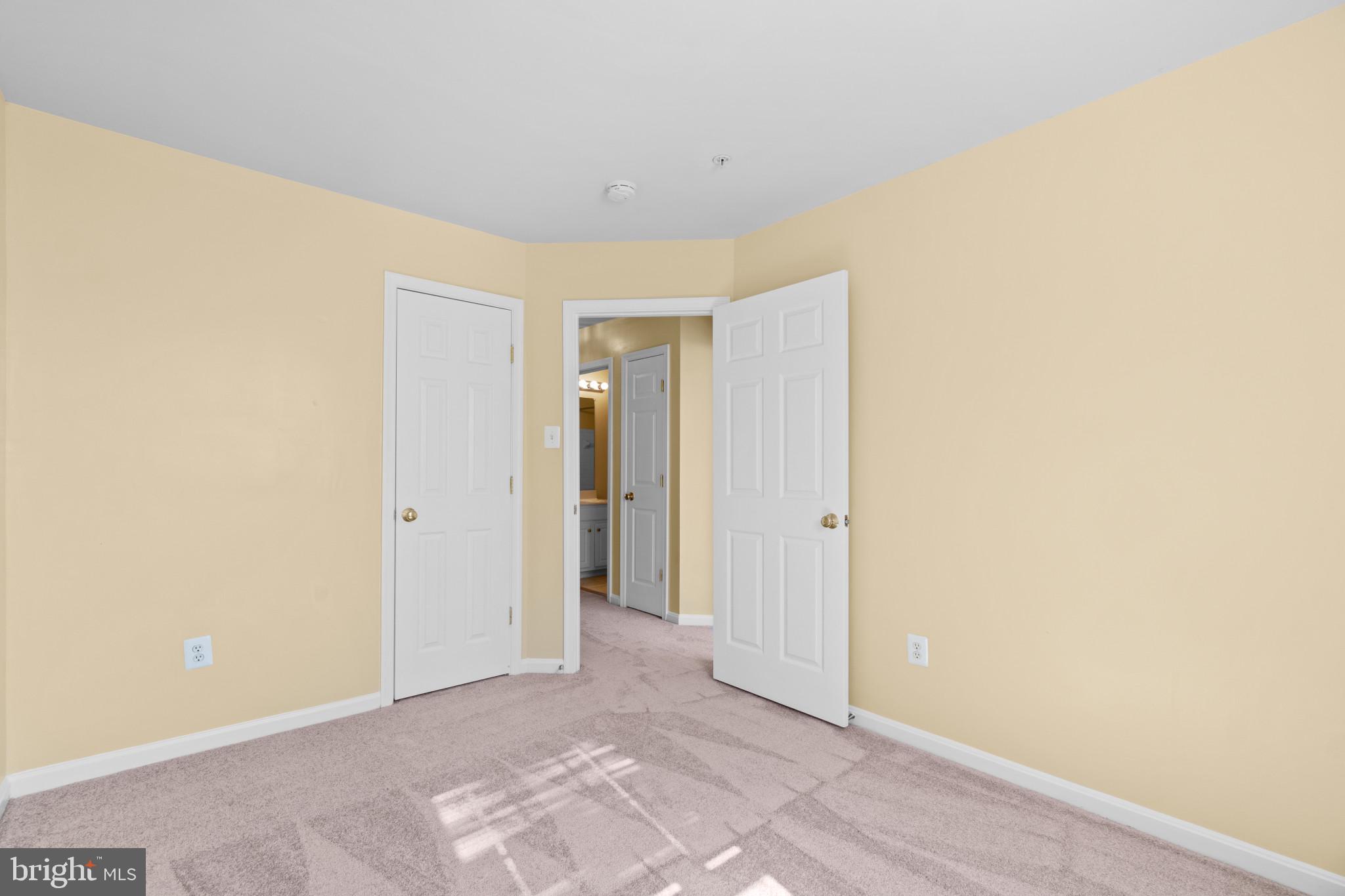 RIVER VILLAGE AT RUSSETT - Residential