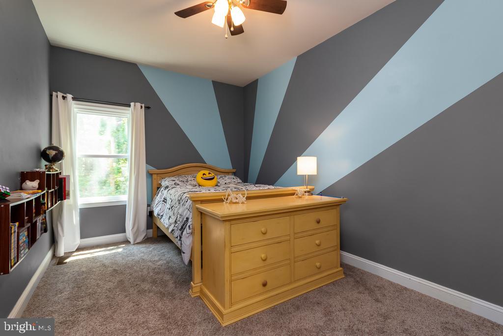 BARRINGTON WOODS - Residential