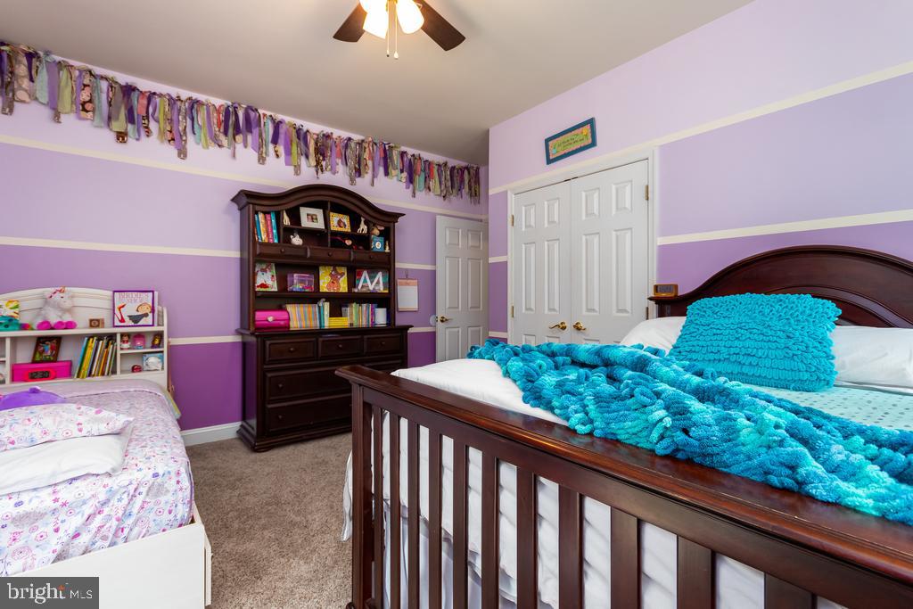 BARRINGTON WOODS - Residential