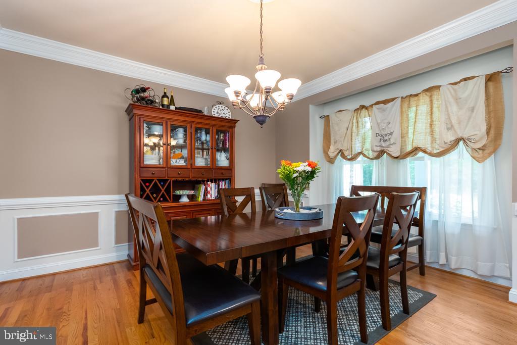 BARRINGTON WOODS - Residential