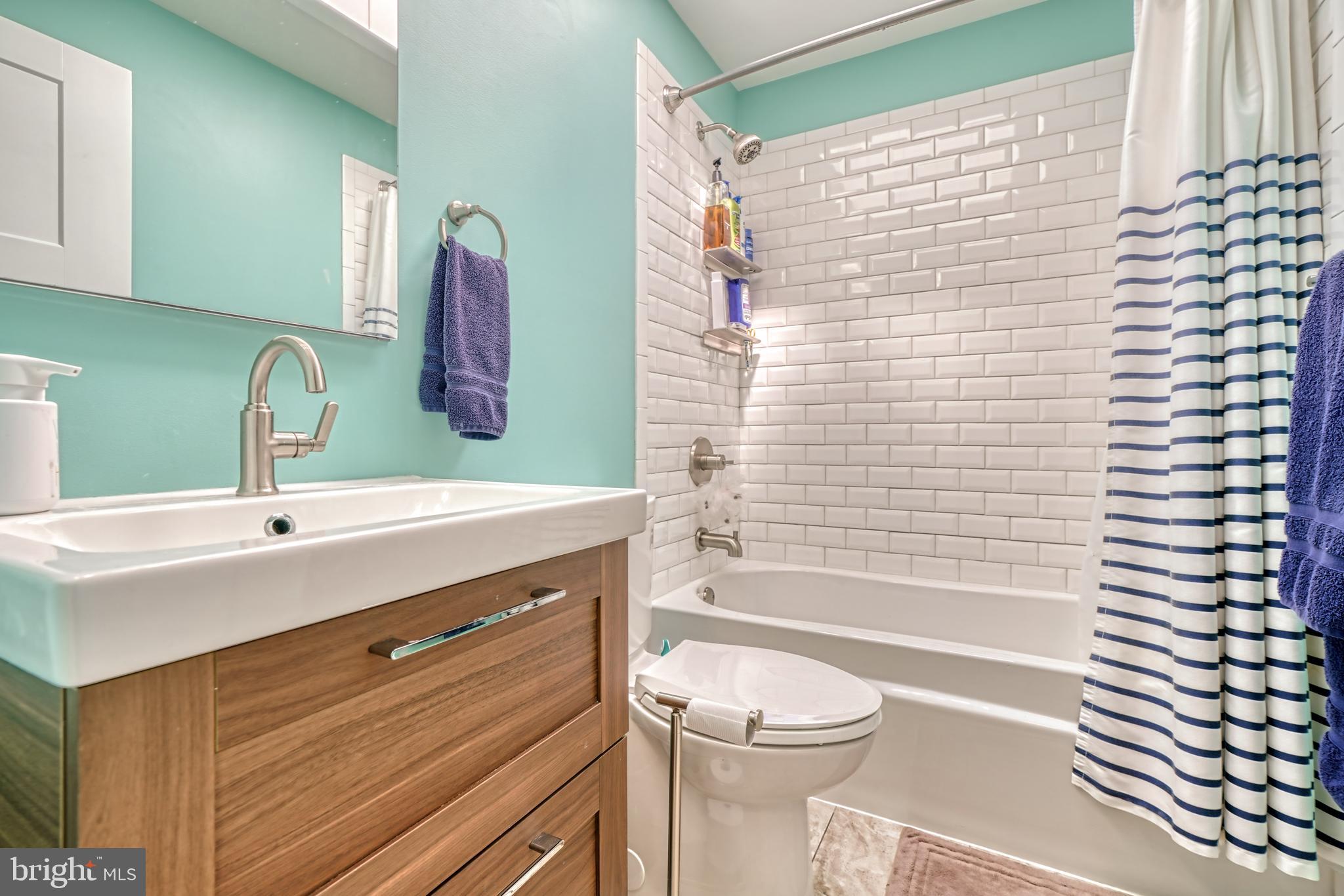 HIGHLANDTOWN - Residential