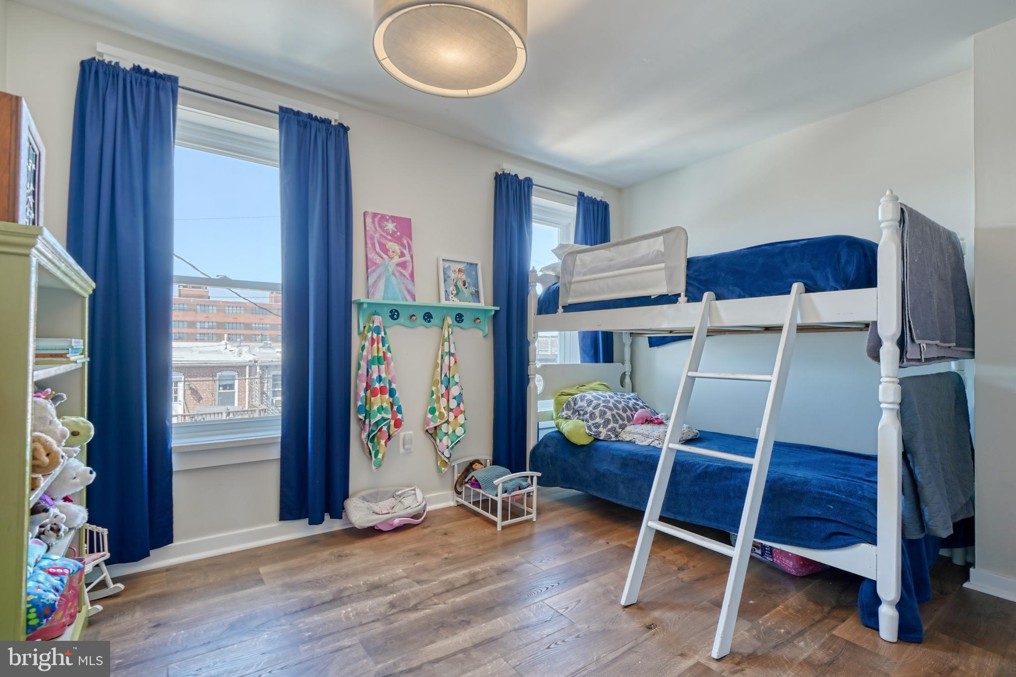 HIGHLANDTOWN - Residential