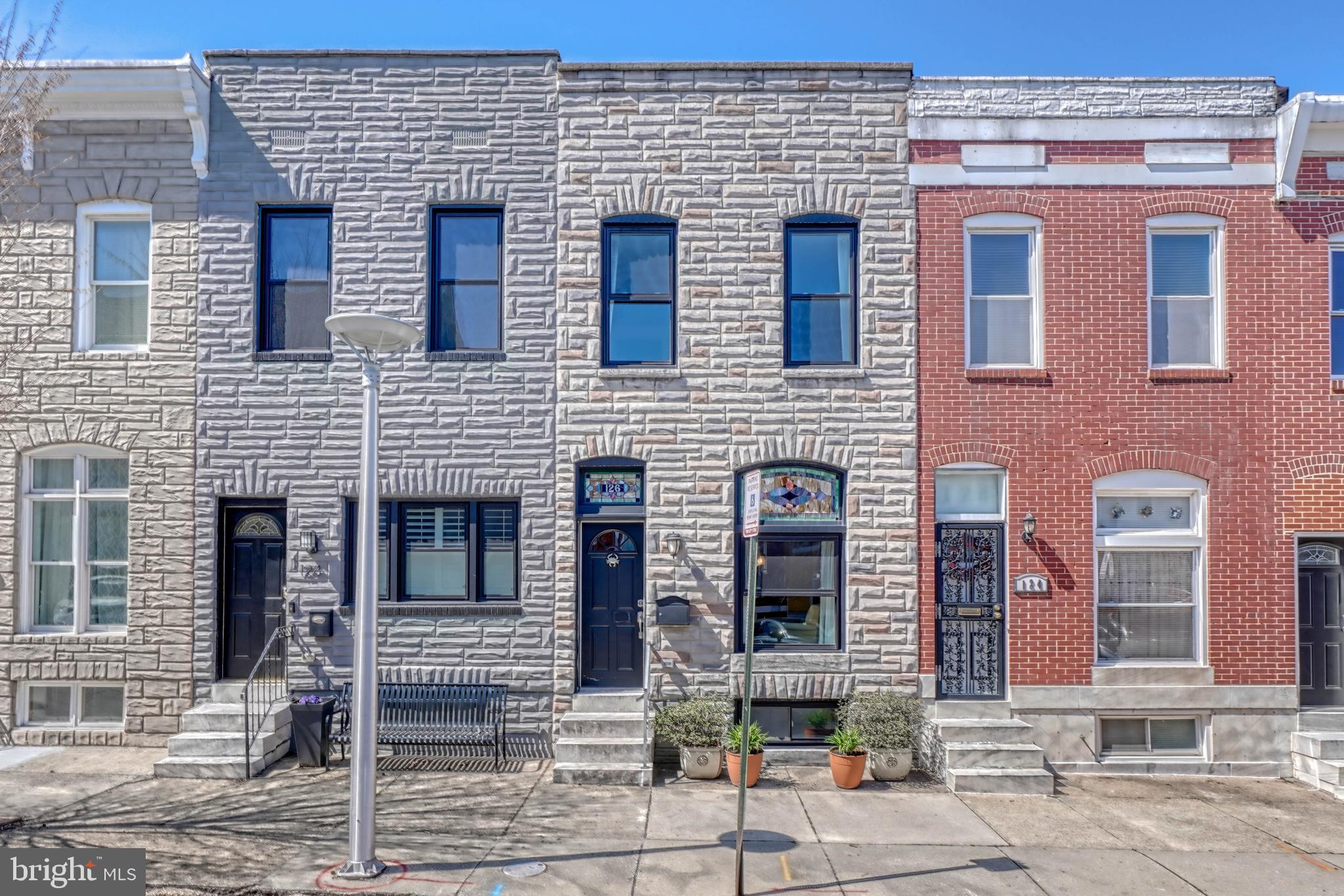HIGHLANDTOWN - Residential