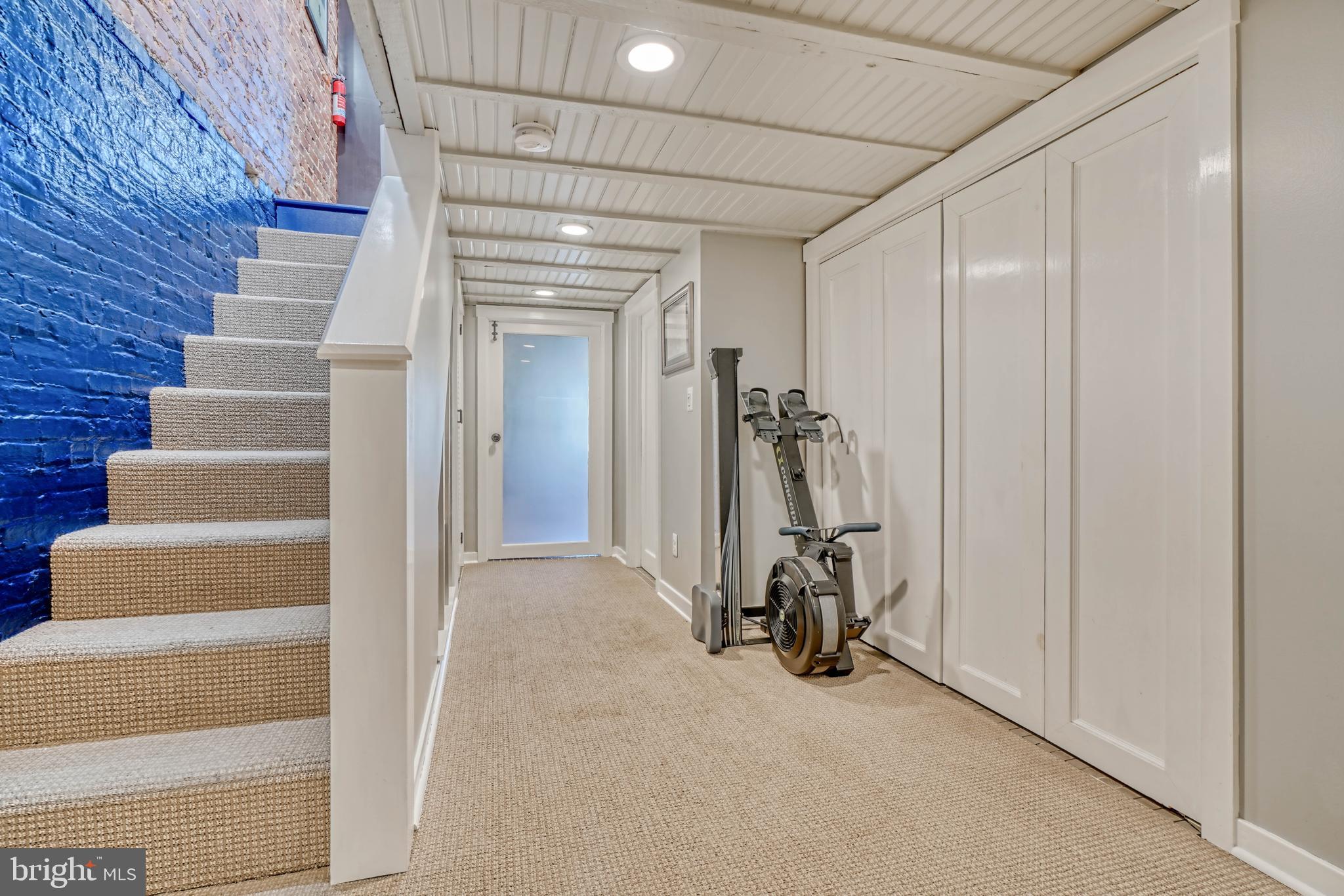 HIGHLANDTOWN - Residential