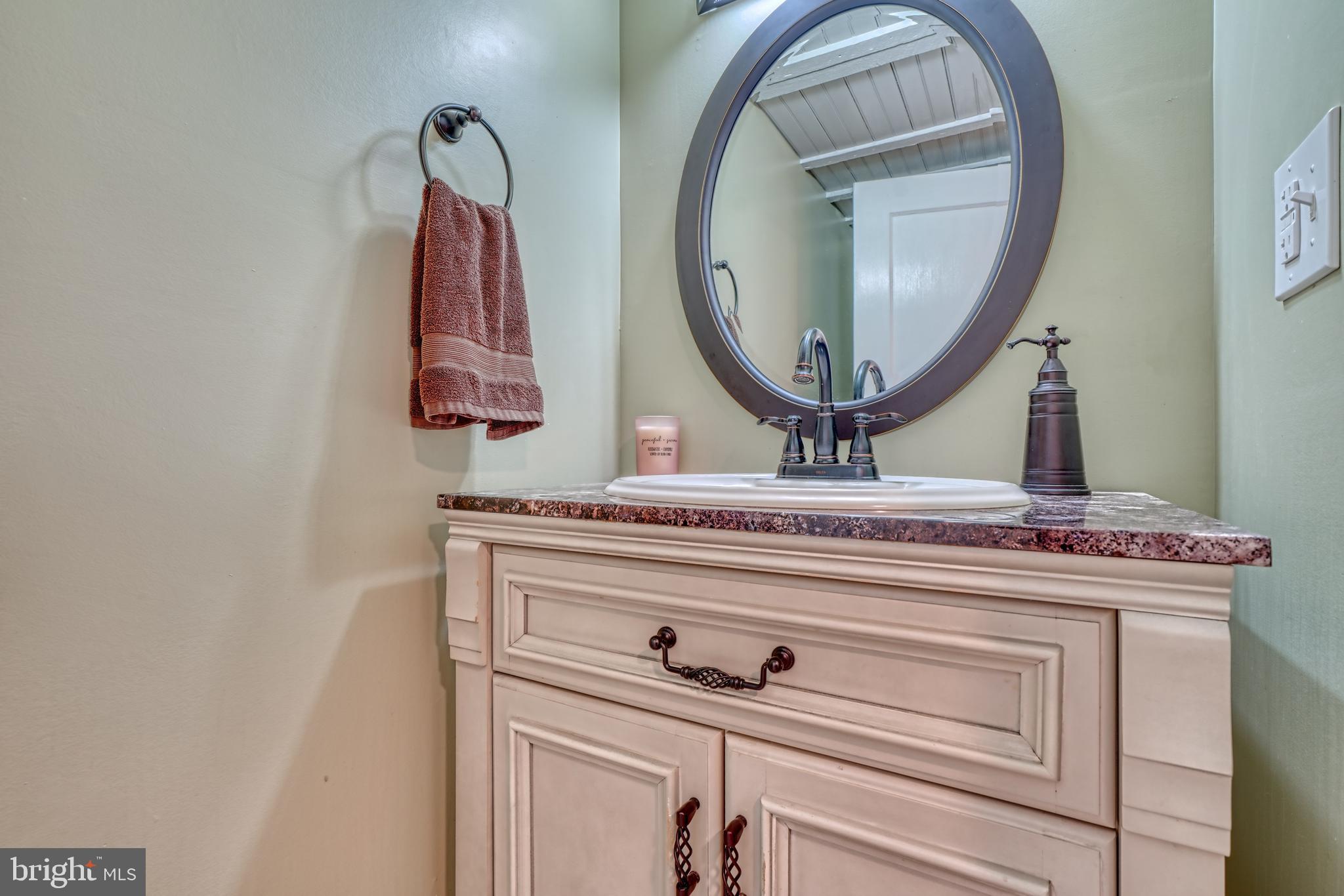 HIGHLANDTOWN - Residential