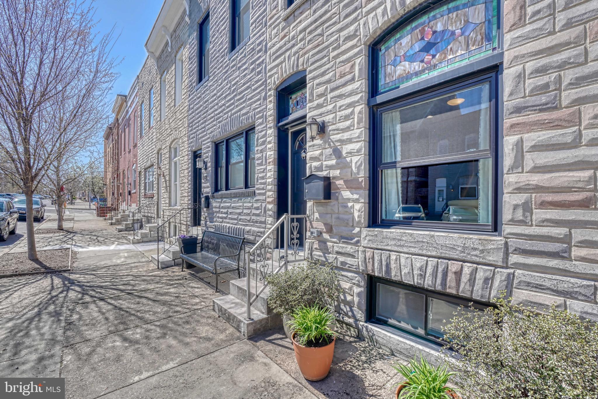 HIGHLANDTOWN - Residential