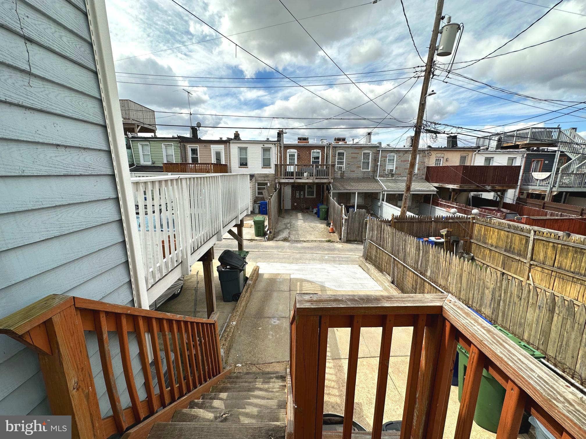 HIGHLANDTOWN - Residential