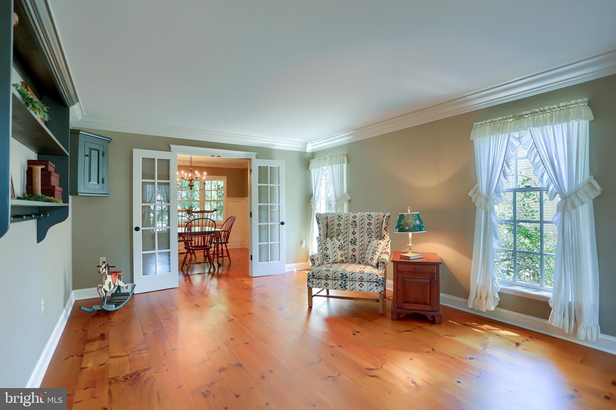 6105 WESTOVER DRIVE