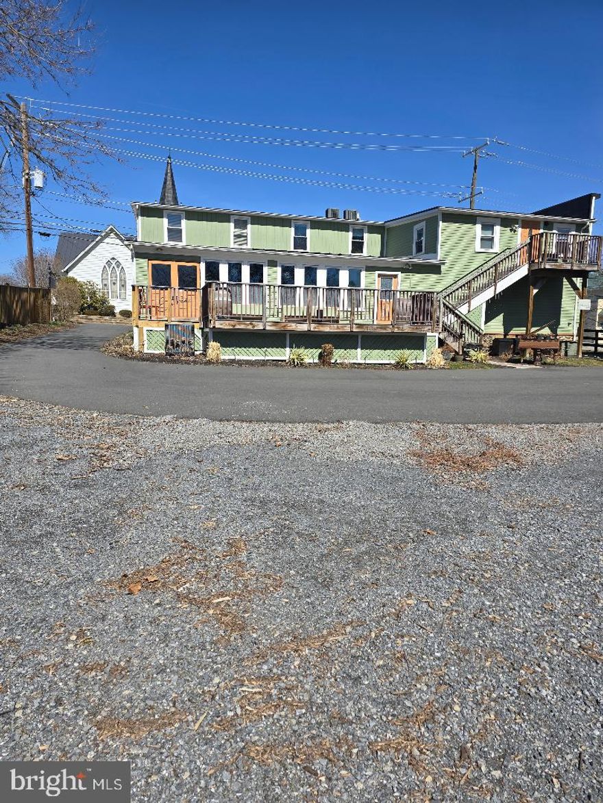 Quaint town of Round Hill , Lovely  apartment with 2 Bedrooms,living room are,dinning room ,nice Kitchen. full Bath with washer and dryer, plenty of closet space. It is on the second floor ,and to entrance is Rear of building.Plenty of parking
 Heat and cooling paid by Landlord/owner

Tenant is aware that the Building is for sale and if sold while they live their lease will transfer to new owners  with terms  of your lease. Until or unless other terms conditions are met and a acceptable by all parties.

Main Building /Main level at this time is in use for advents .