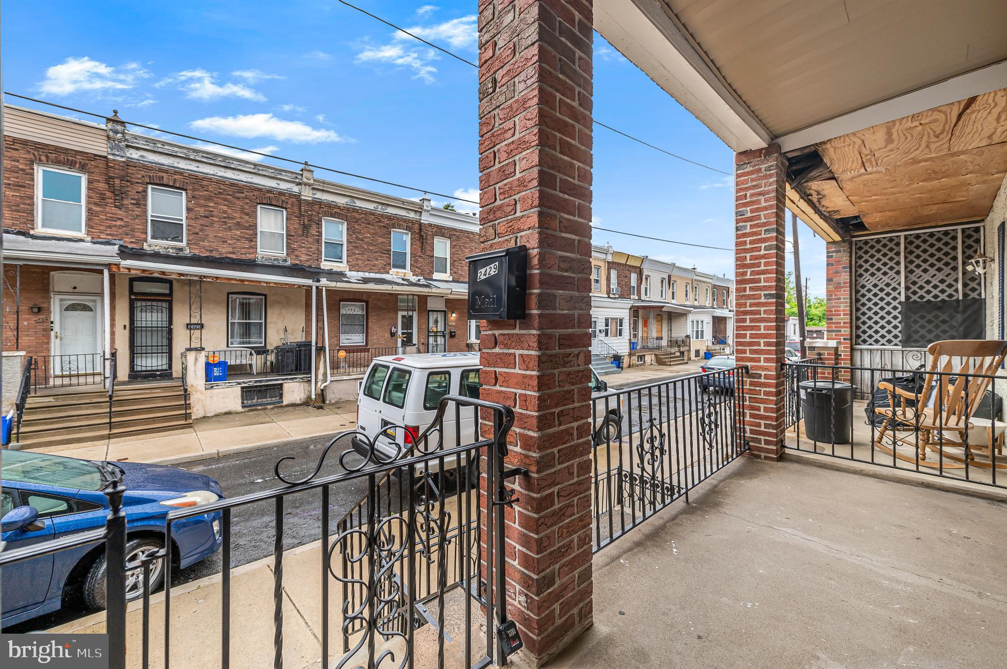 ELMWOOD PARK - Residential