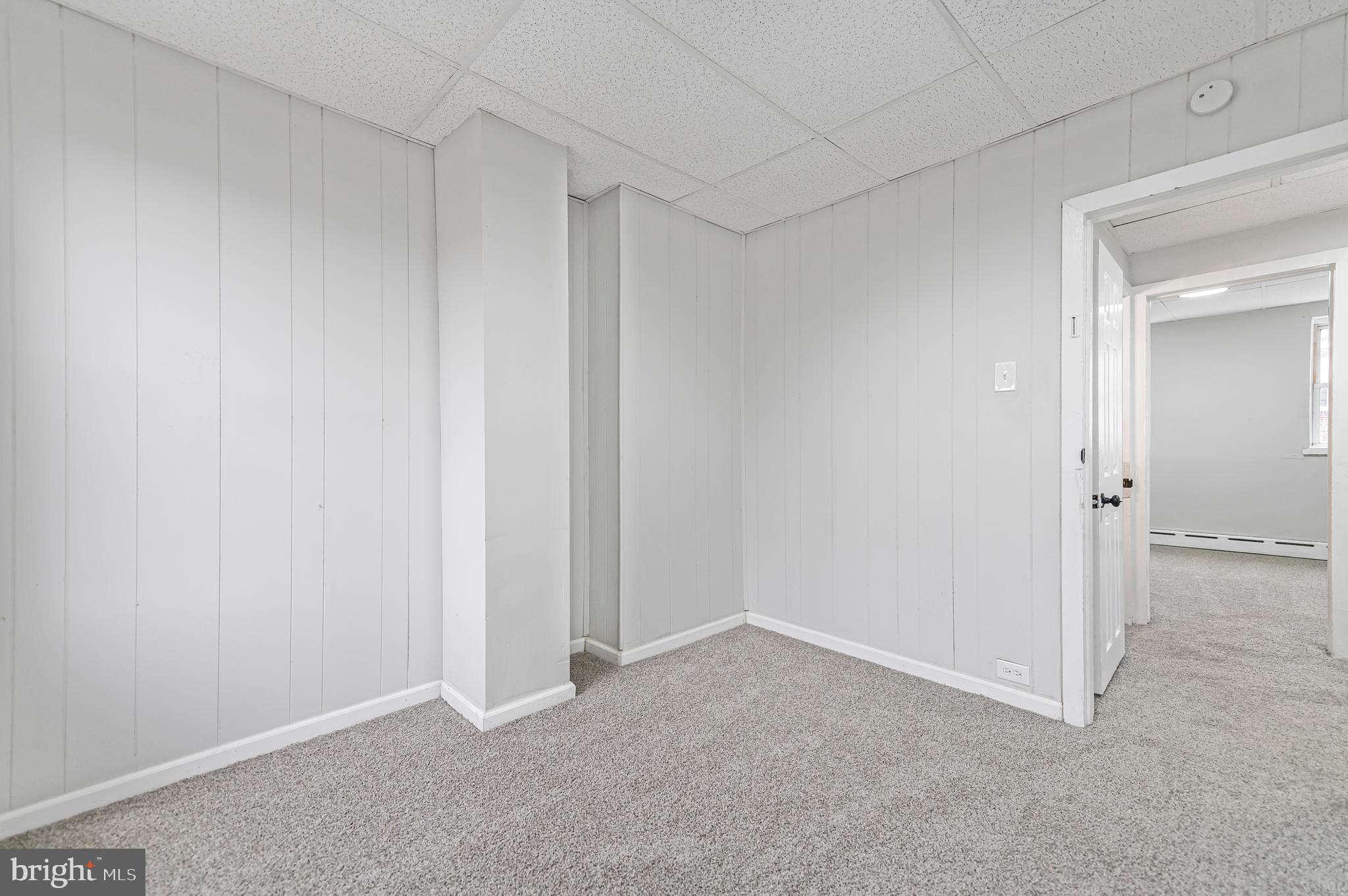 ELMWOOD PARK - Residential