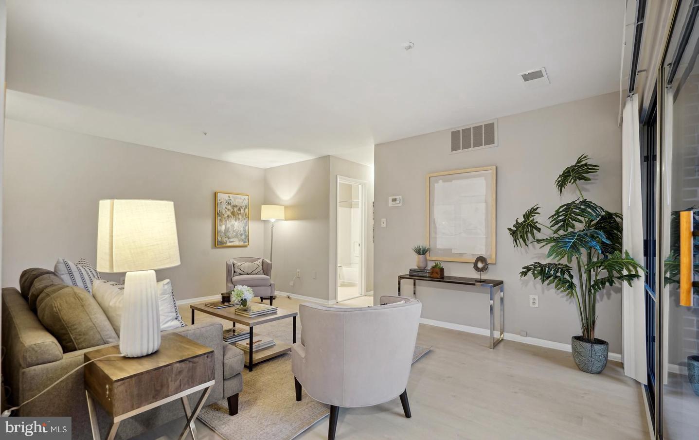 SUMMER RIDGE CODM - Residential Lease