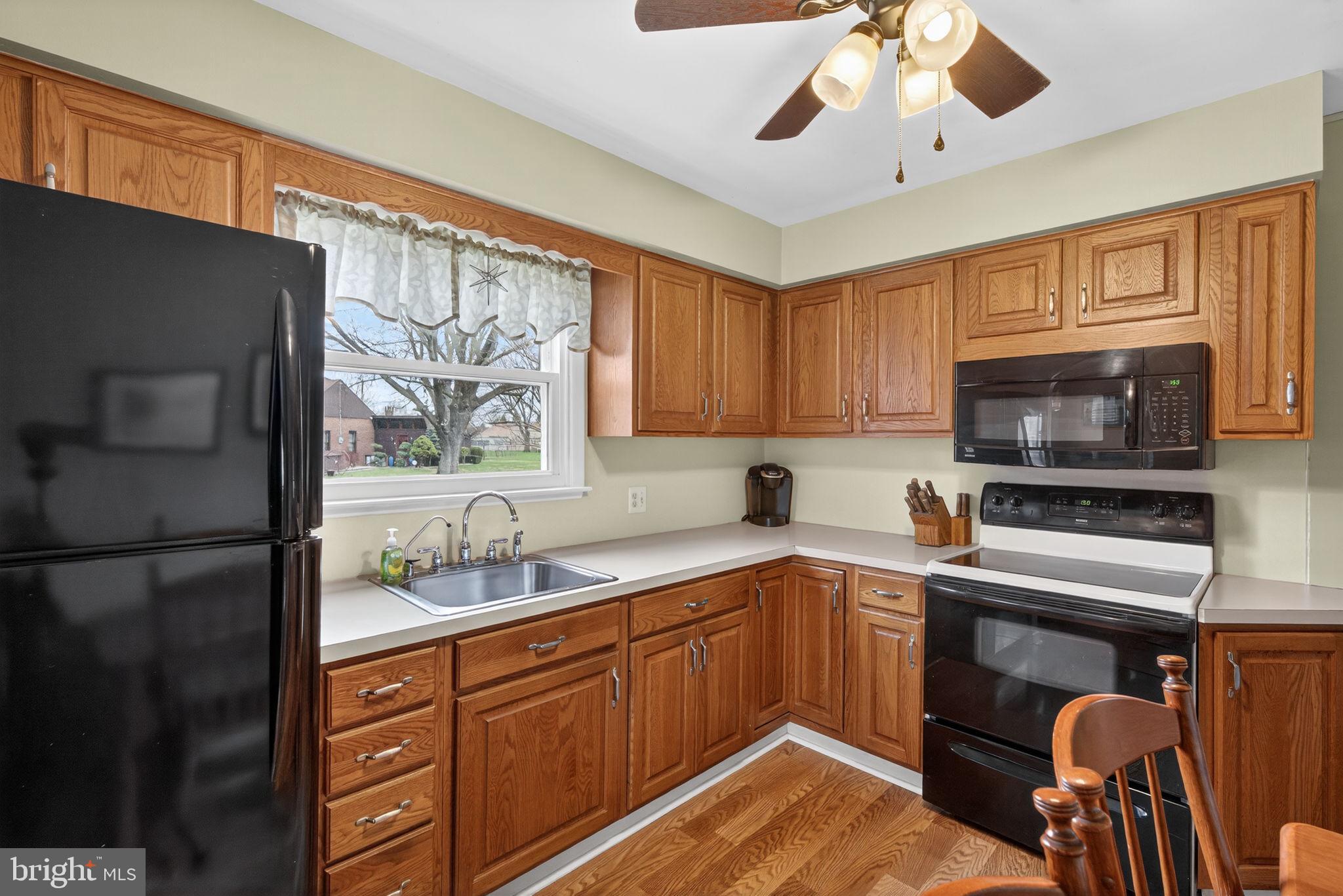 KELCHNER TERRACE - Residential