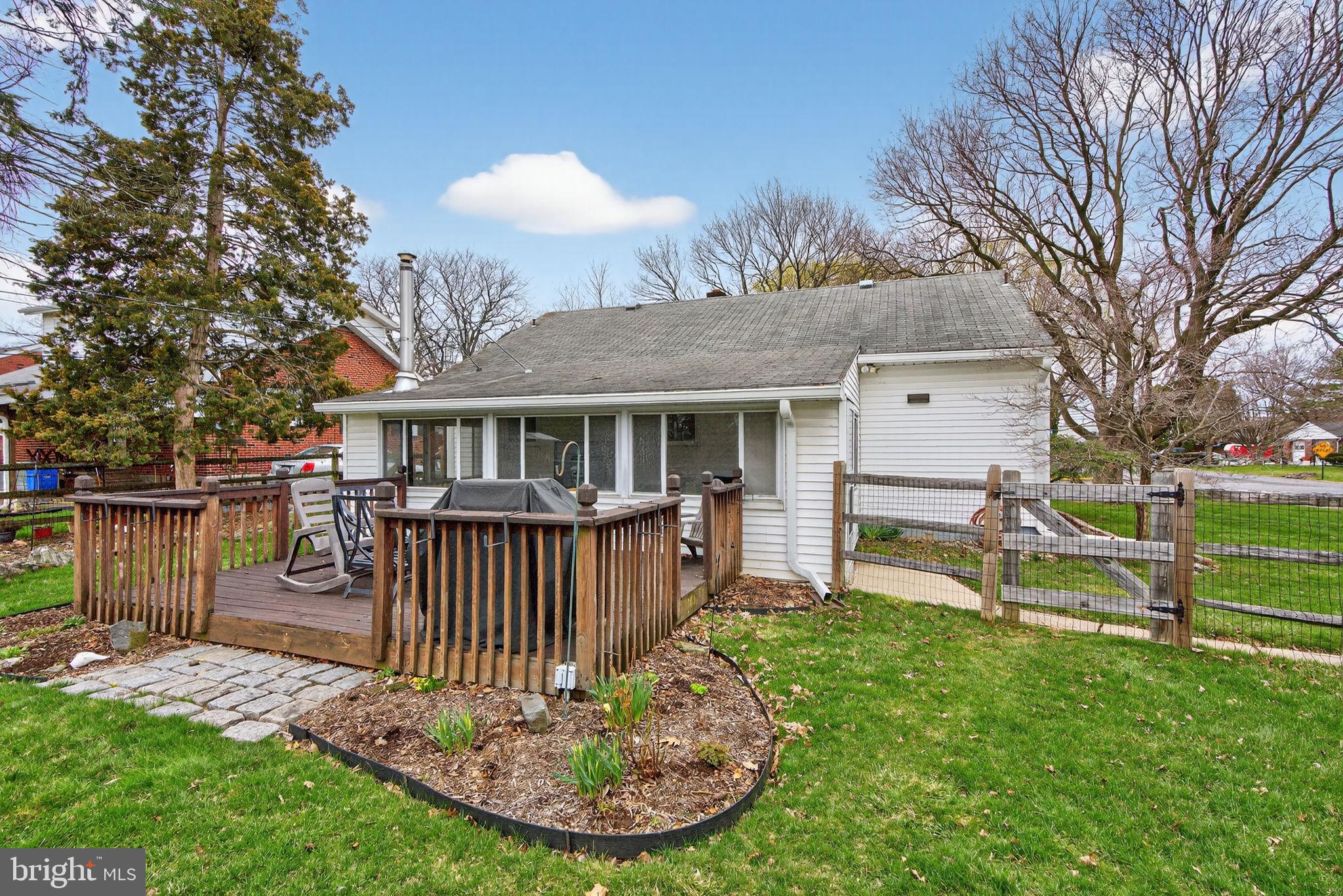 KELCHNER TERRACE - Residential