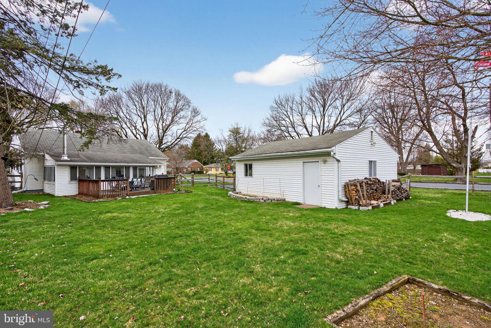 KELCHNER TERRACE - Residential