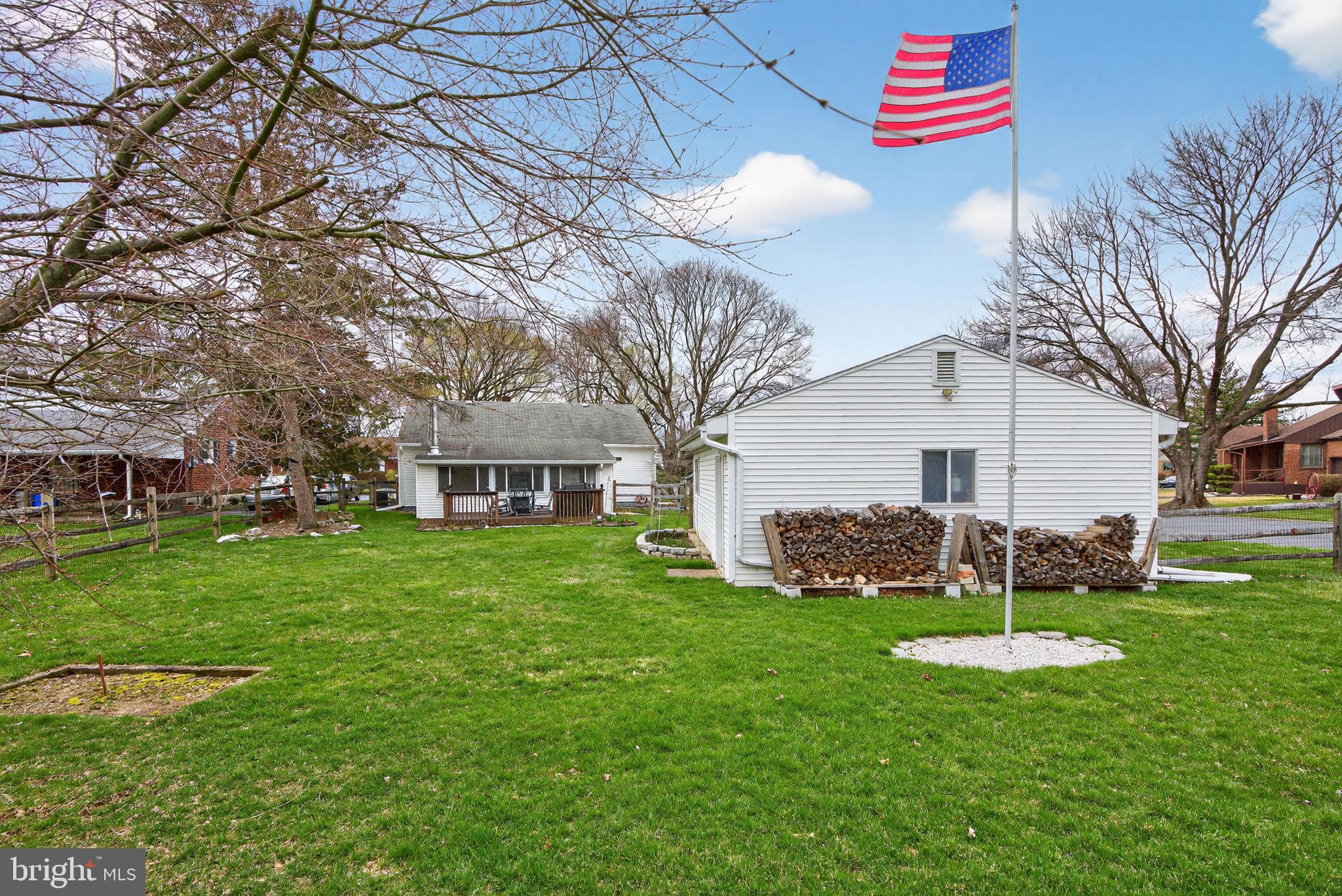 KELCHNER TERRACE - Residential