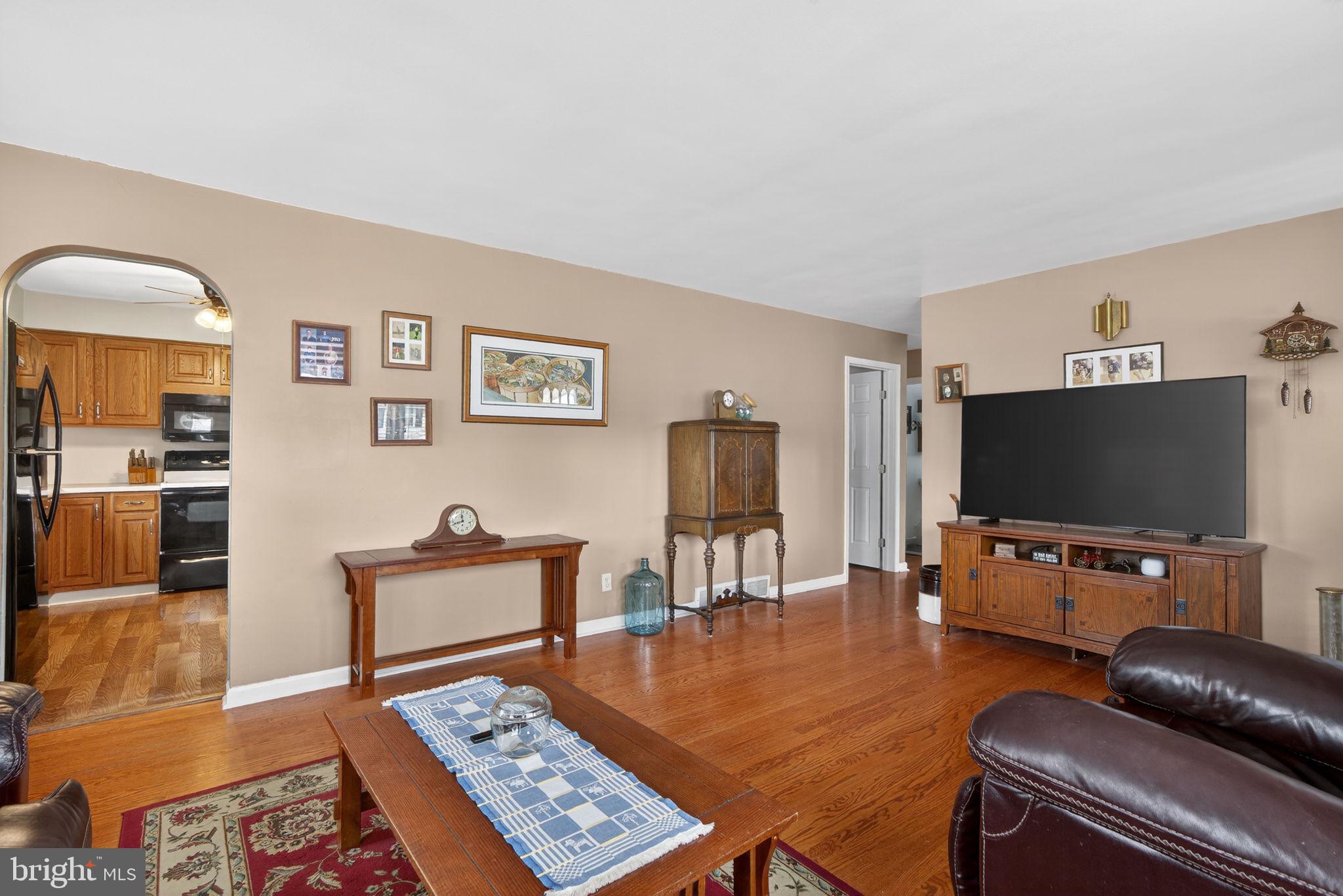 KELCHNER TERRACE - Residential