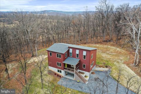 Homes For Sale - 201 Nathaniel Drive<br/> Frederick County, WINCHESTER, VA 22603