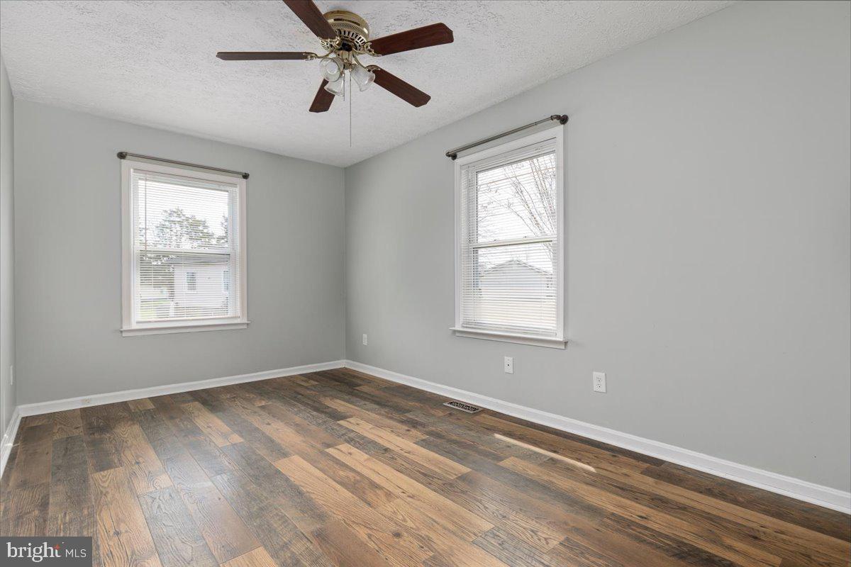 MEADOWBROOKE - Residential