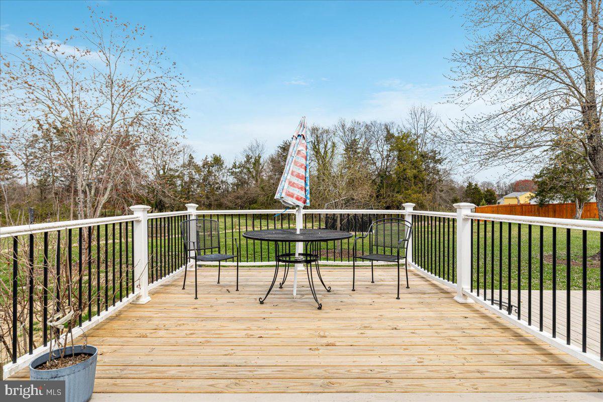 MEADOWBROOKE - Residential