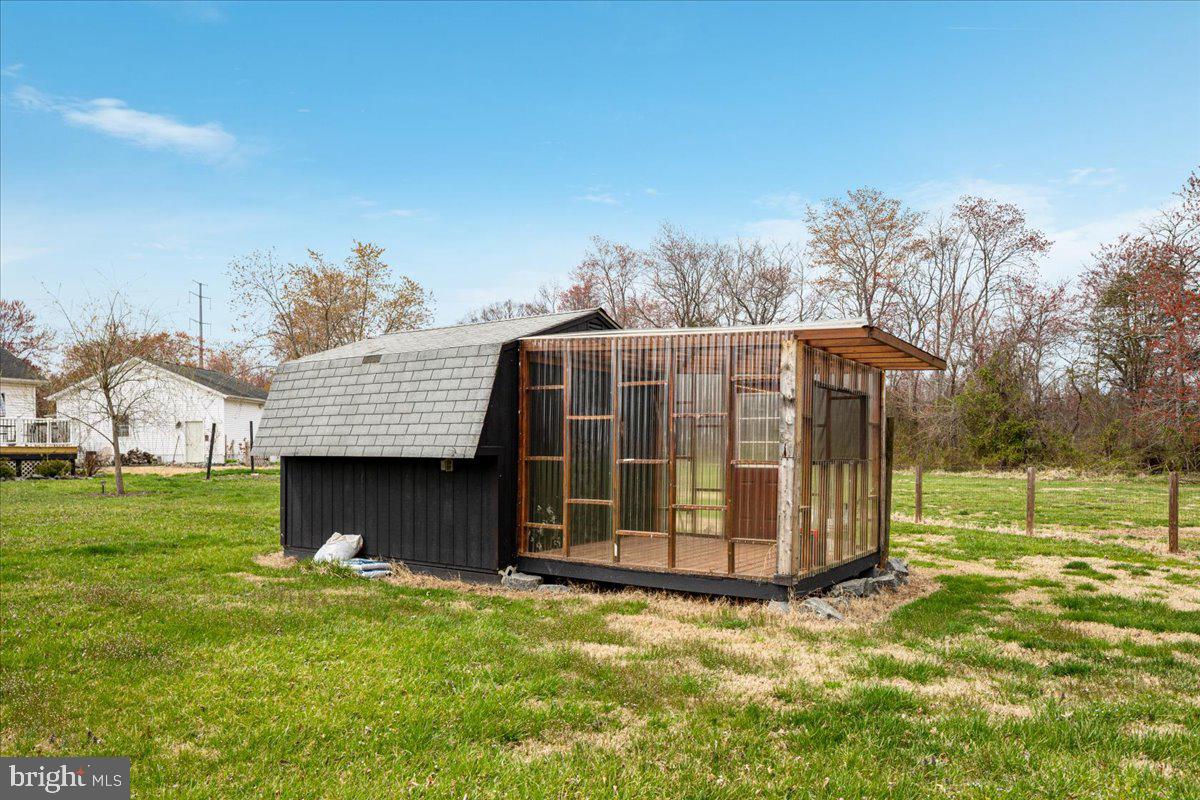 MEADOWBROOKE - Residential