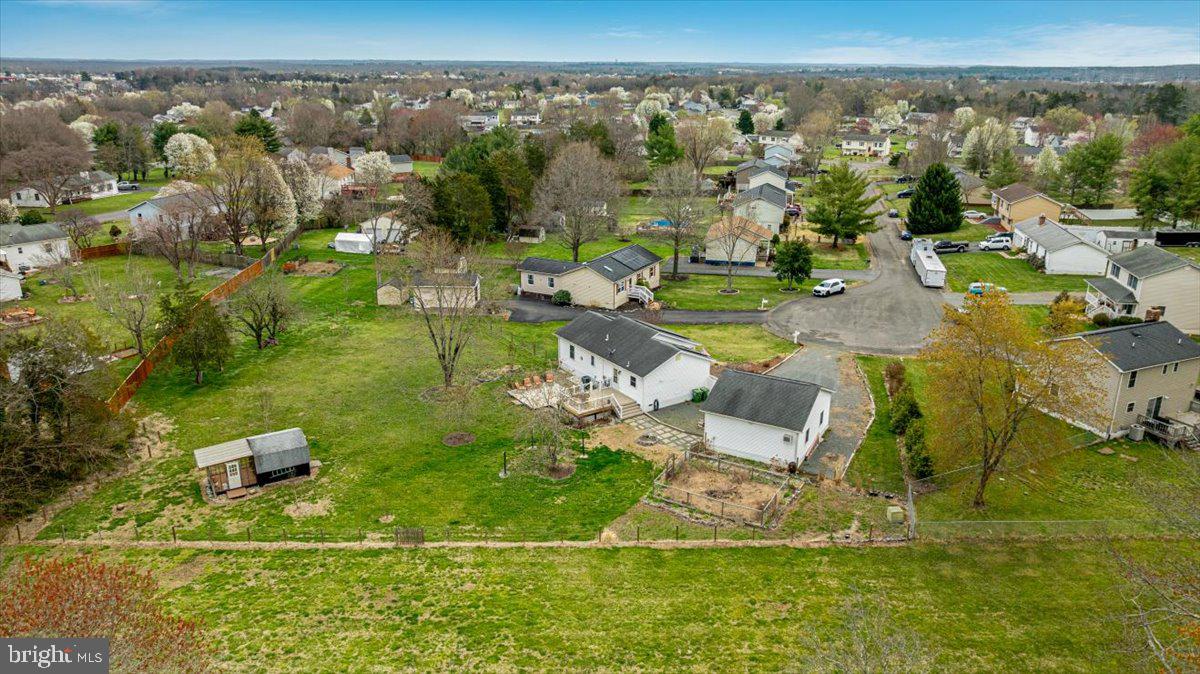 MEADOWBROOKE - Residential