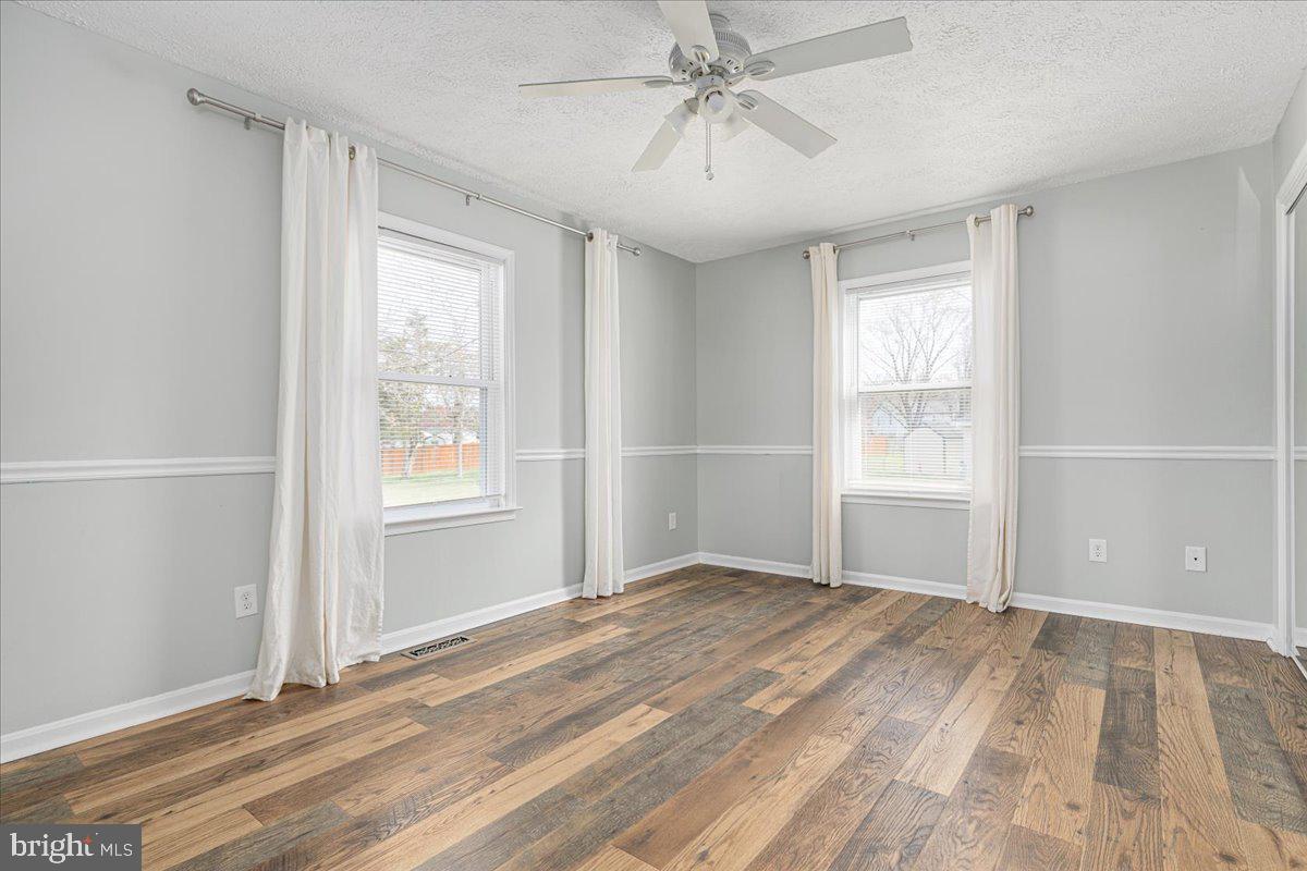 MEADOWBROOKE - Residential