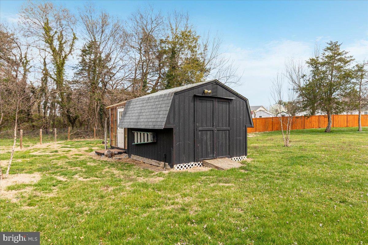 MEADOWBROOKE - Residential