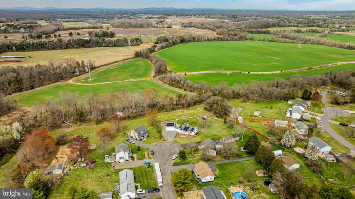 MEADOWBROOKE - Residential