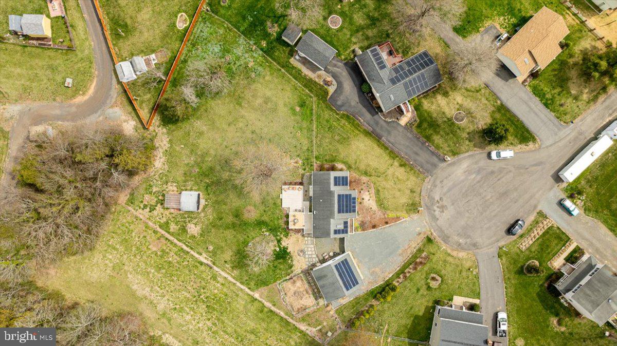 MEADOWBROOKE - Residential