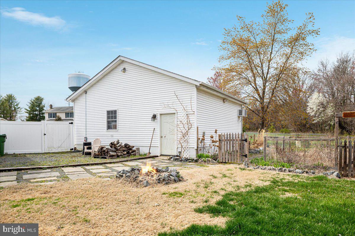 MEADOWBROOKE - Residential