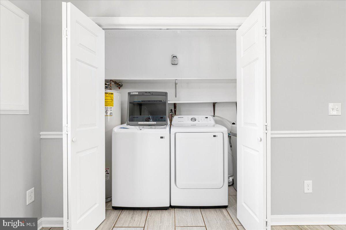 MEADOWBROOKE - Residential