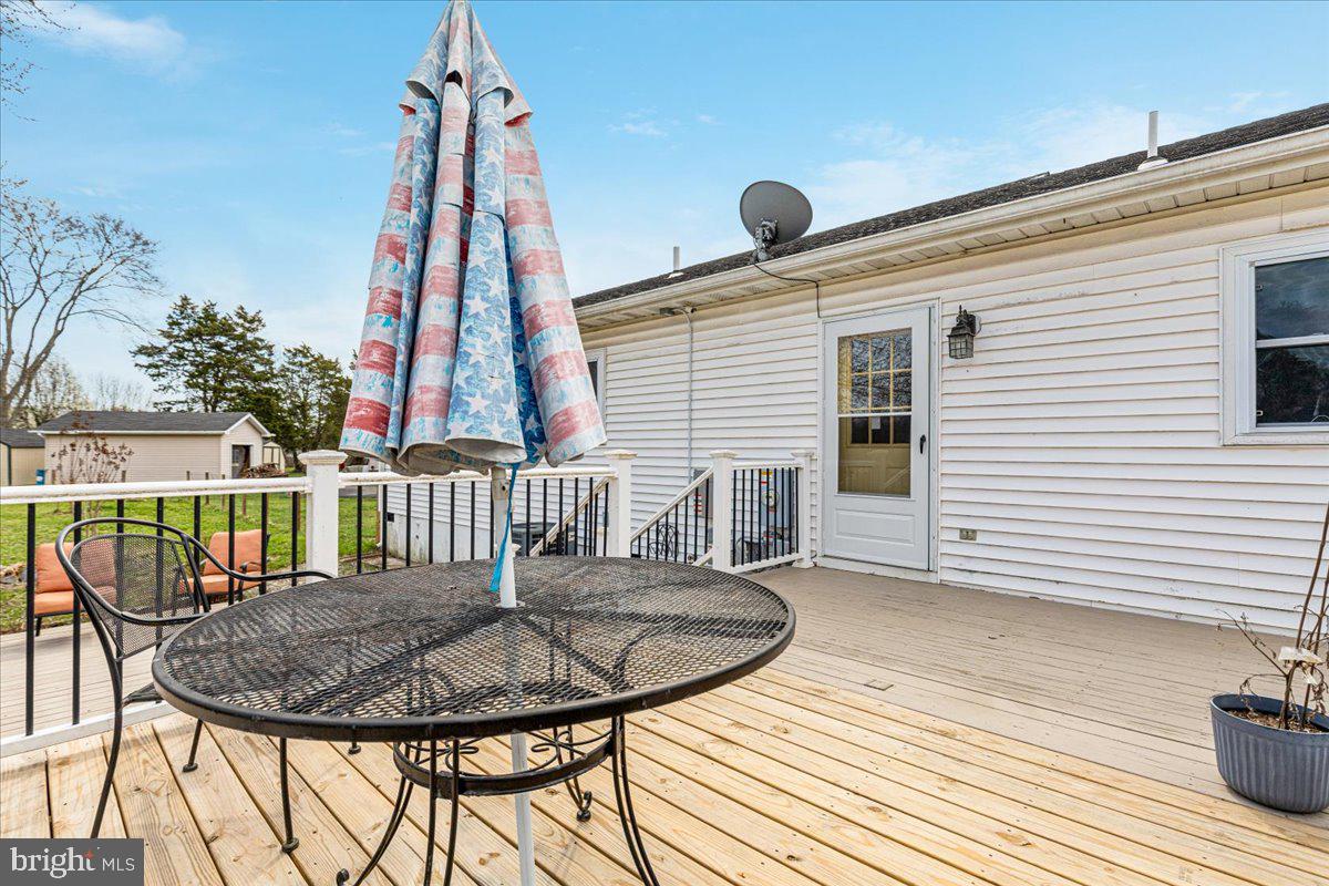 MEADOWBROOKE - Residential