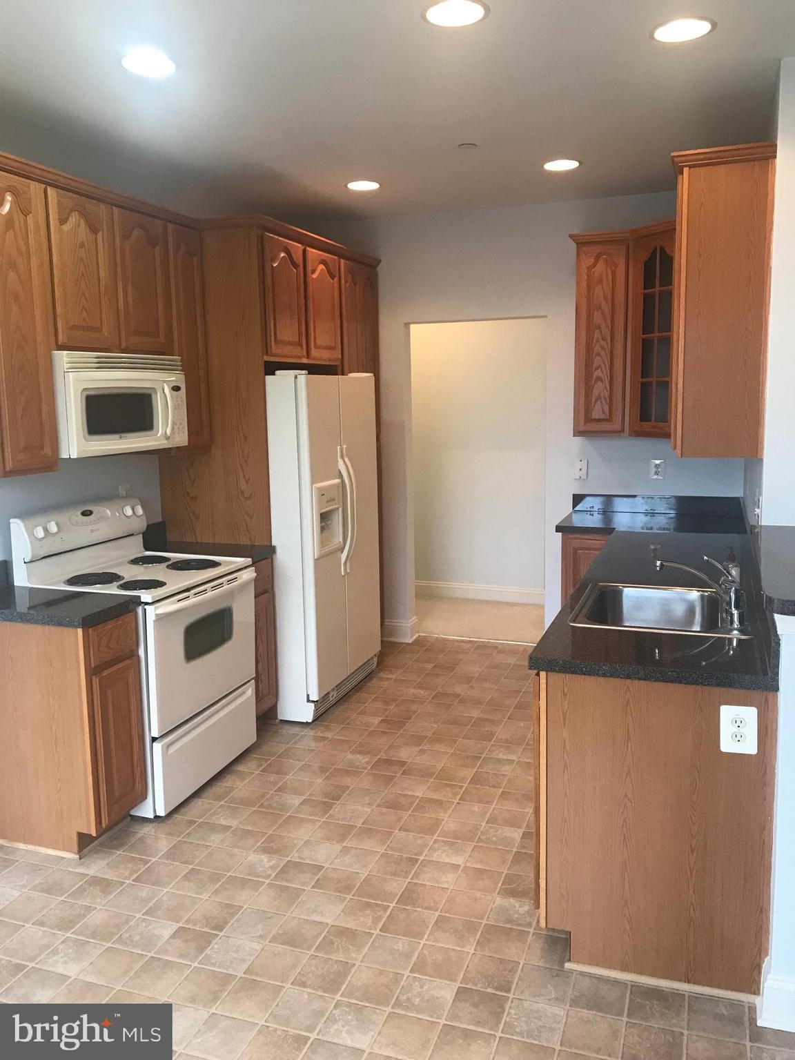 1604 MARTHA COURT 201