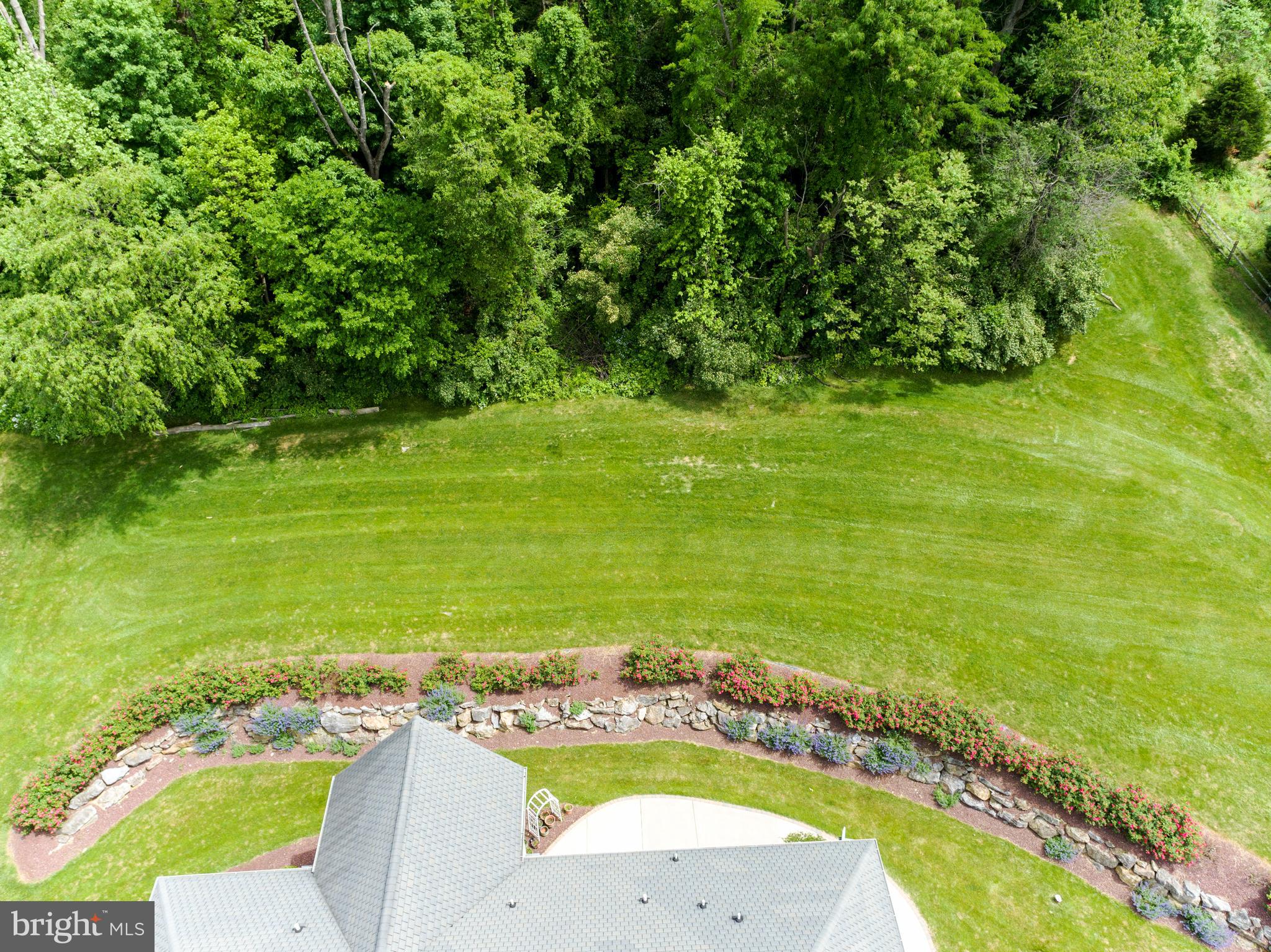 INVERNESS AT SPRIN - Residential