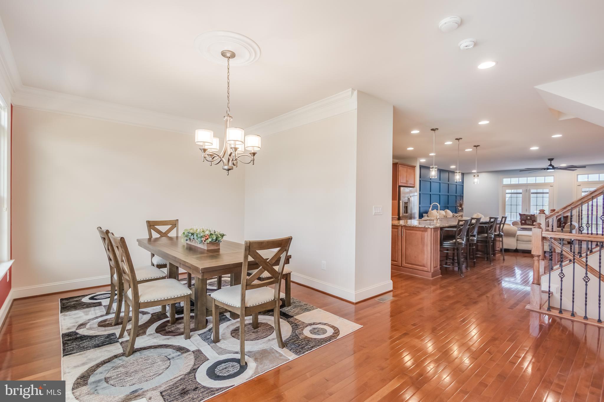 26065 HUNTWICK GLEN SQUARE