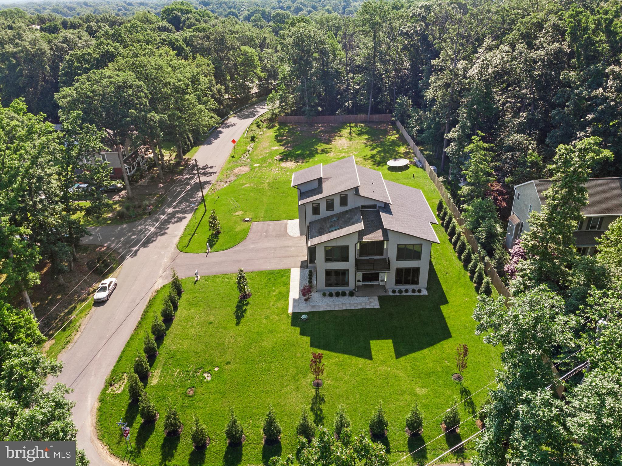 BROAD RUN FARMS - Residential