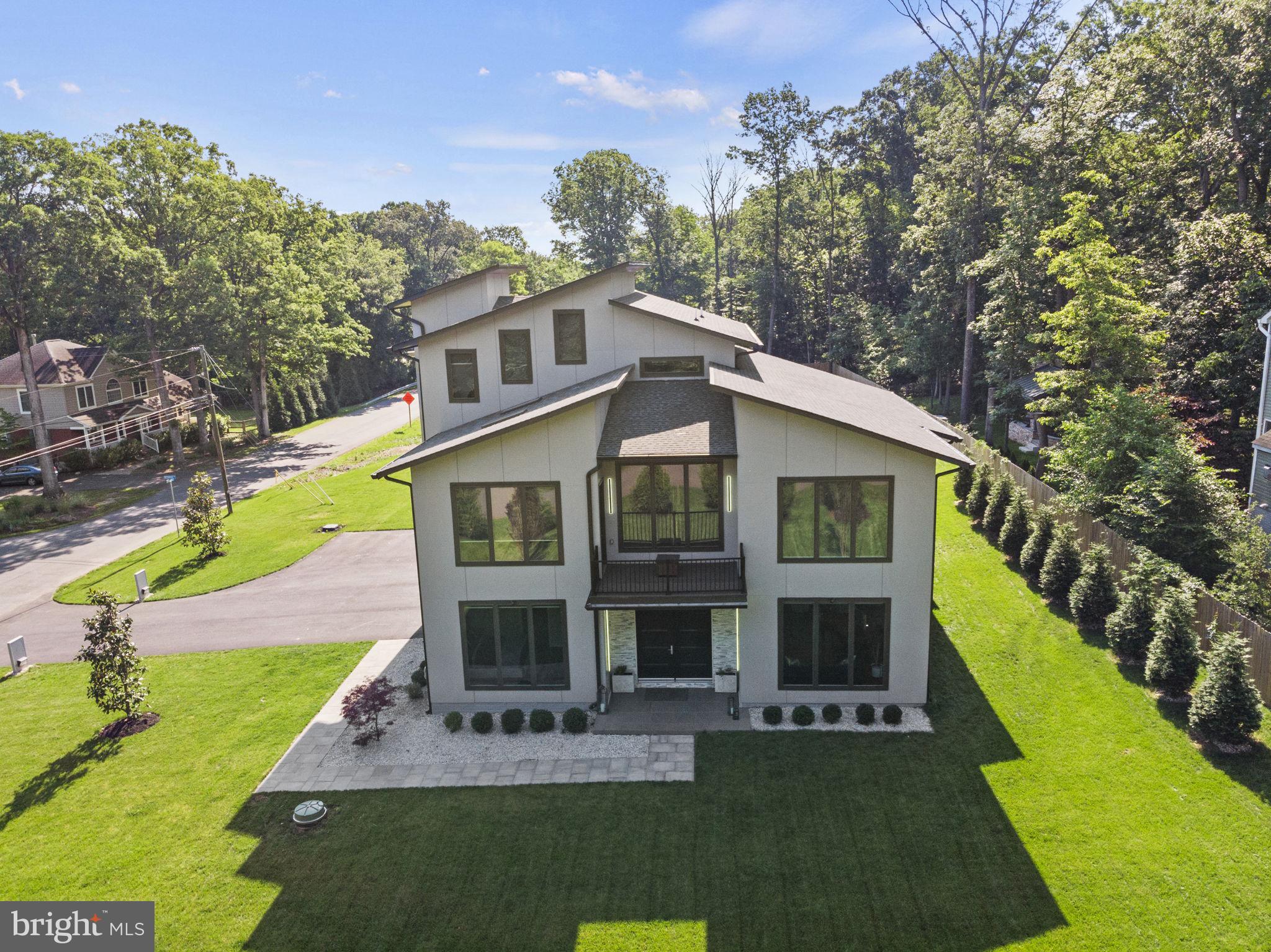 BROAD RUN FARMS - Residential