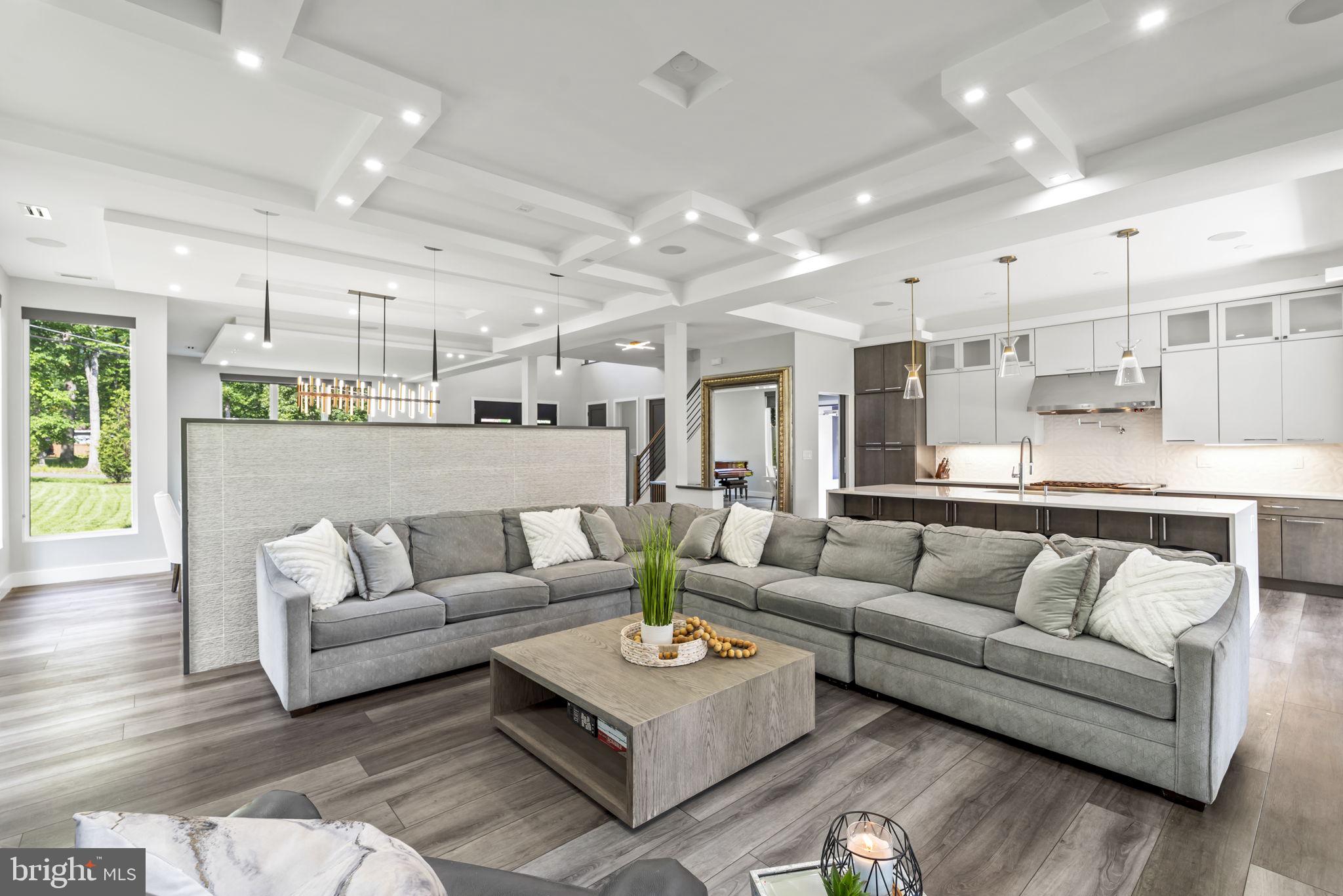 BROAD RUN FARMS - Residential