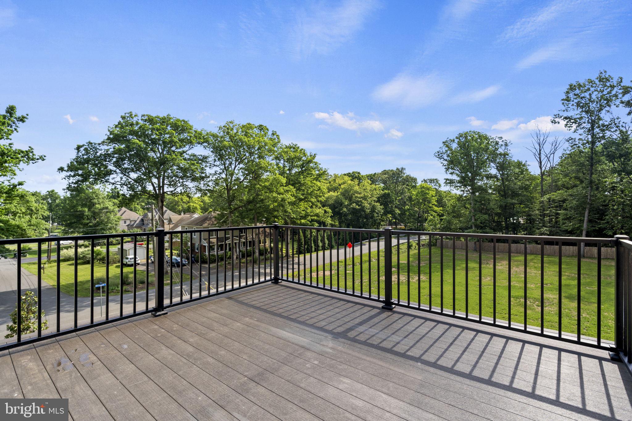 BROAD RUN FARMS - Residential