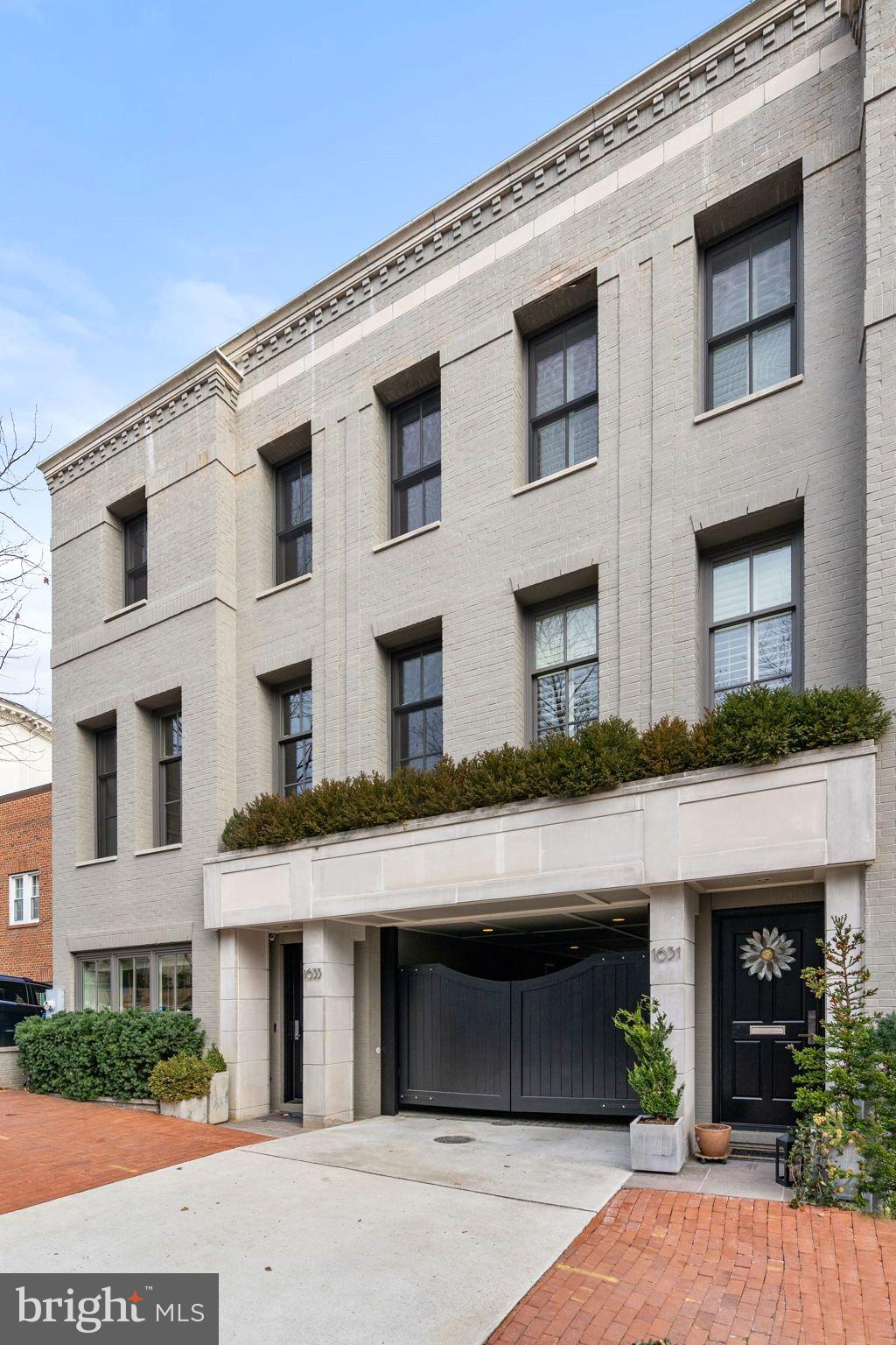 GEORGETOWN - Residential
