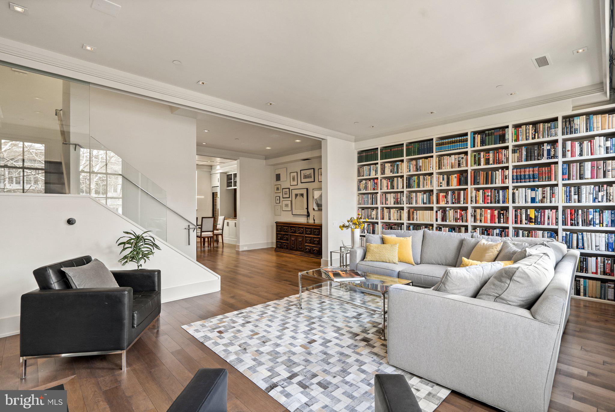 GEORGETOWN - Residential