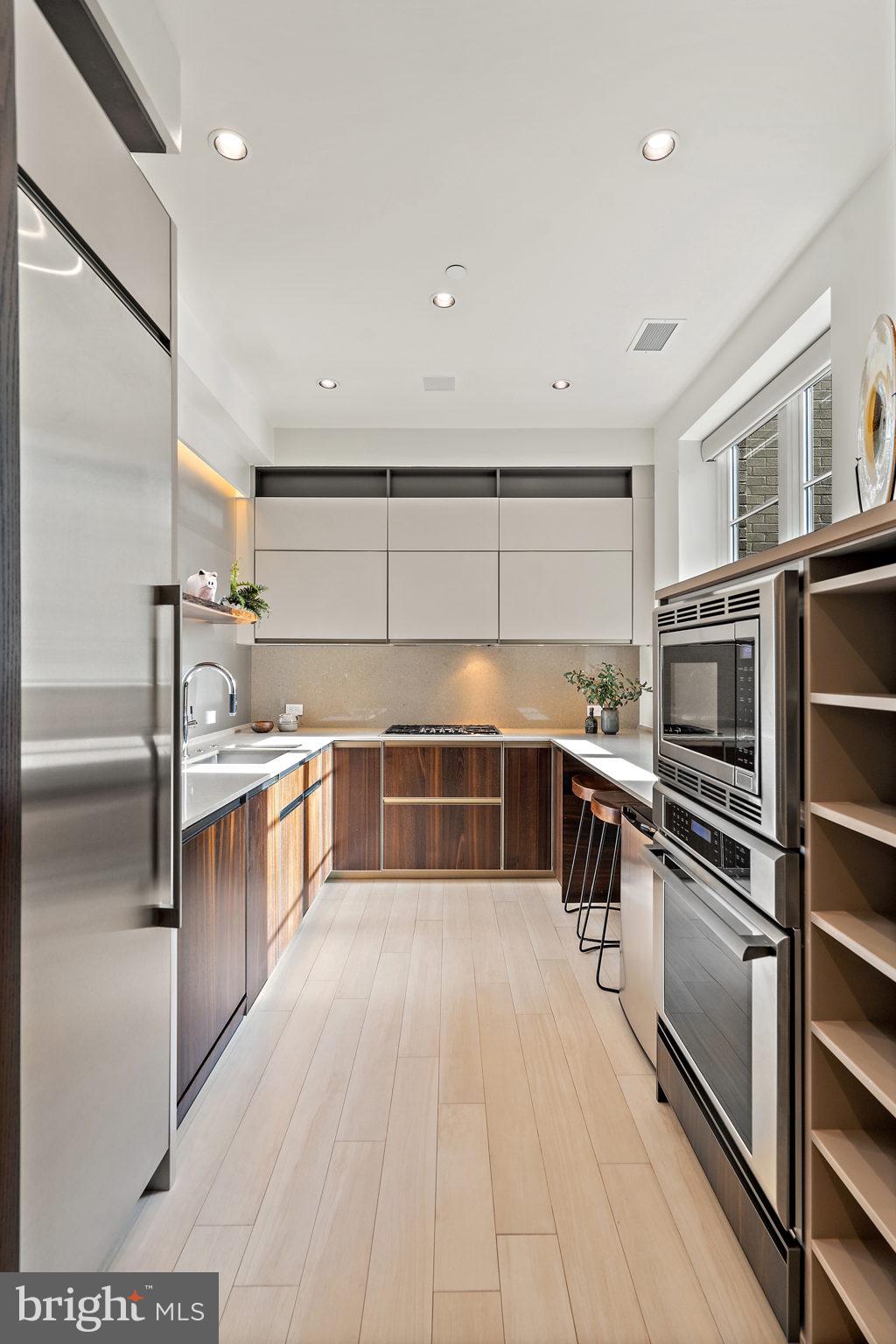 GEORGETOWN - Residential